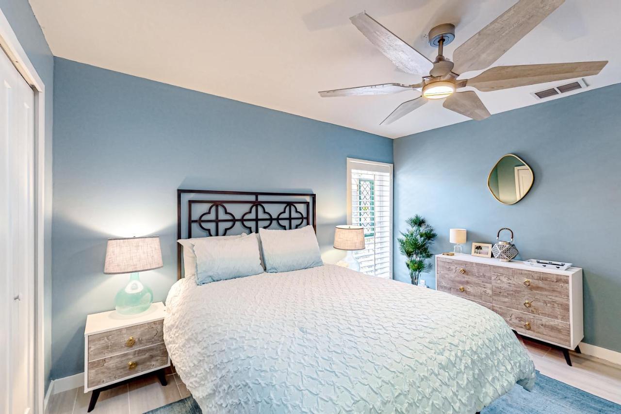 Purple Pelican Cottage Marco Island Extérieur photo