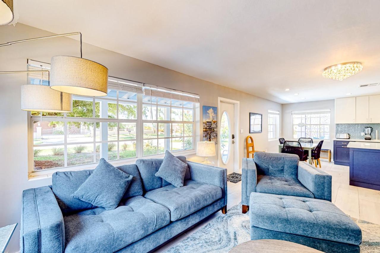 Purple Pelican Cottage Marco Island Extérieur photo